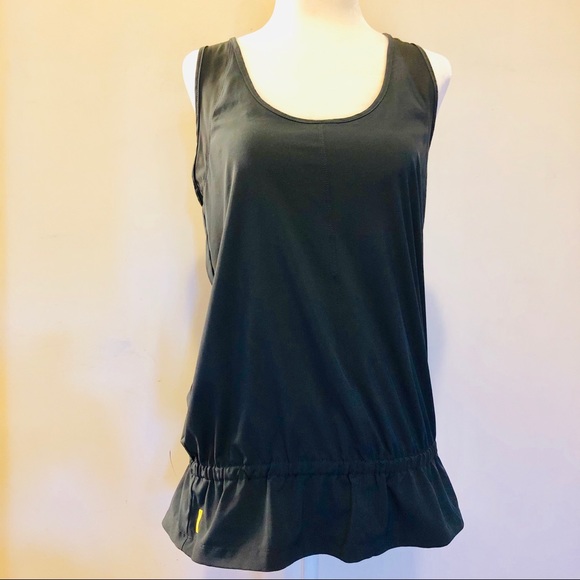 Lolë racerback dropwaist top - Picture 1 of 6